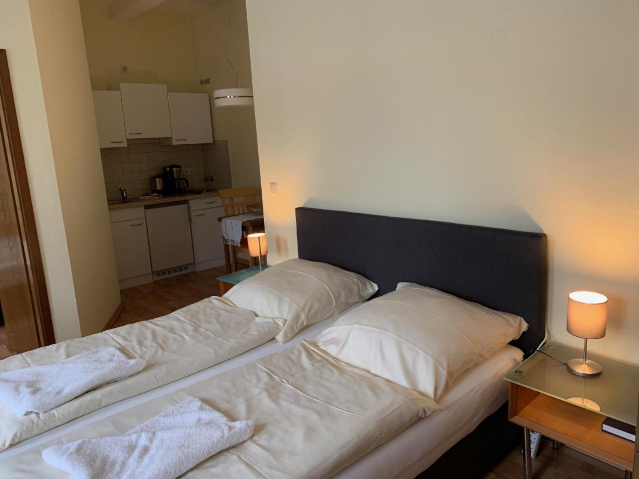 Pension Appartementhaus Hus Moehlenbarg クックスハーフェン エクステリア 写真